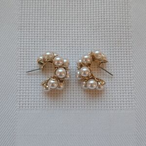 Vintage Gold & Pearl Hoop Earrings